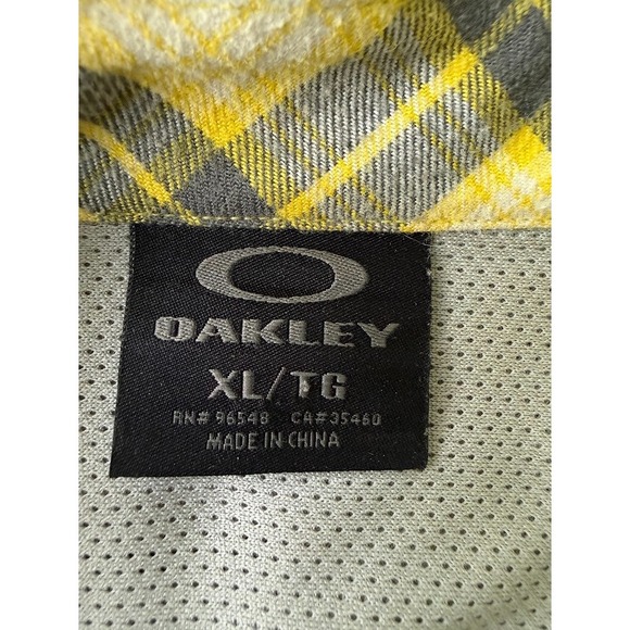 Oakley Shirt Men XL Yellow Plaid Button Up Long Sleeve Pockets Outdoor Soft - Picture 12 of 15